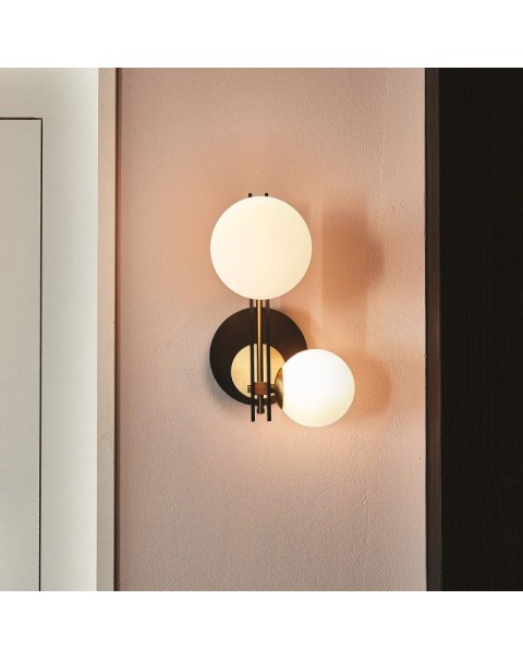 Designer creative personality Scandinavian art wall lamp simple atmospheric glass orb all copper aisle bedroom bedside light