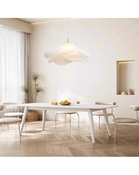 Creative personality simple modern dining room living room bedroom French warm Scandinavian fabric advanced sense of cream wind chandelier