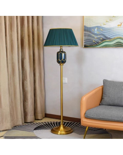 High-grade American light luxury living room floor lamp green ceramic new Chinese modern simple floor lamp living room vertical lighting