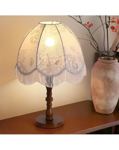 French antique bedroom table lamp American retro floral fabric wood study decorative lamp amazed silence wind bedside lamps and lanterns