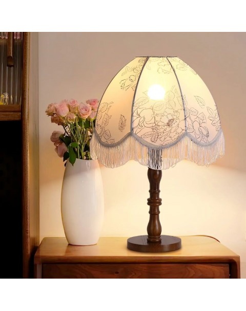 French antique bedroom table lamp American retro floral fabric wood study decorative lamp amazed silence wind bedside lamps and lanterns