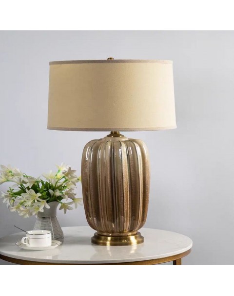 Light luxury retro American modern minimalist ceramic table lamp senior sense bedroom villa living room large sofa side table lamps