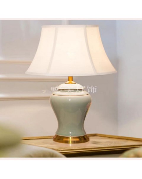 American simple modern Jingdezhen ceramic table lamp living room bedroom bedside lamp European hotel model room lighting